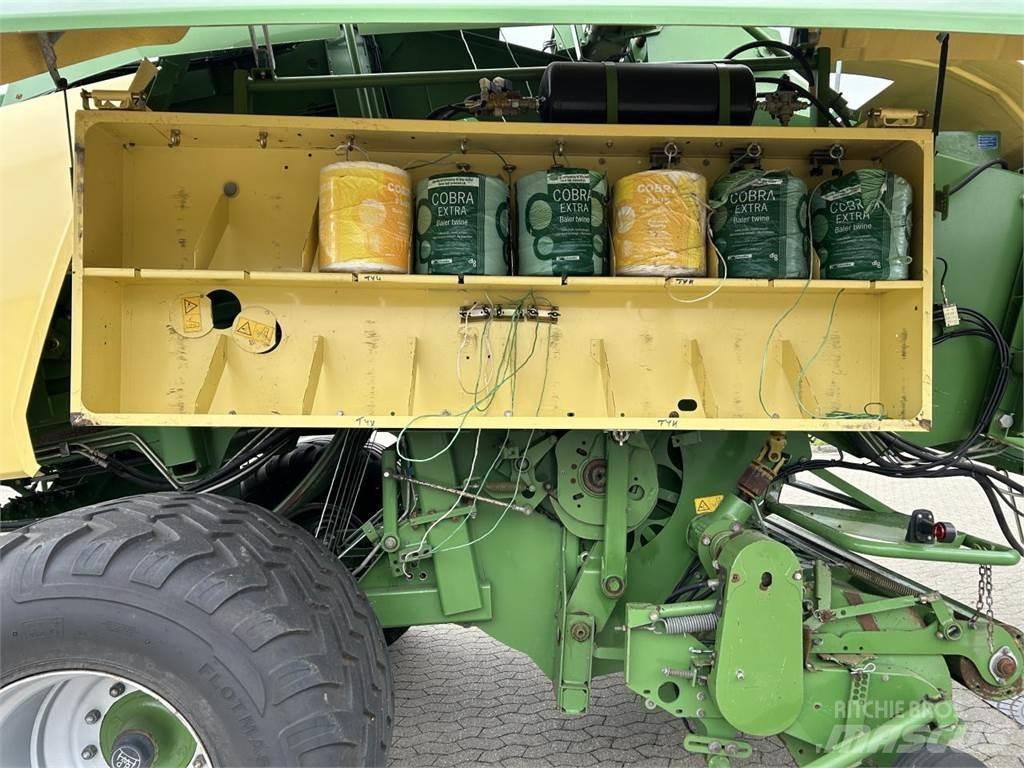 Krone 12130 محزمات مربعة