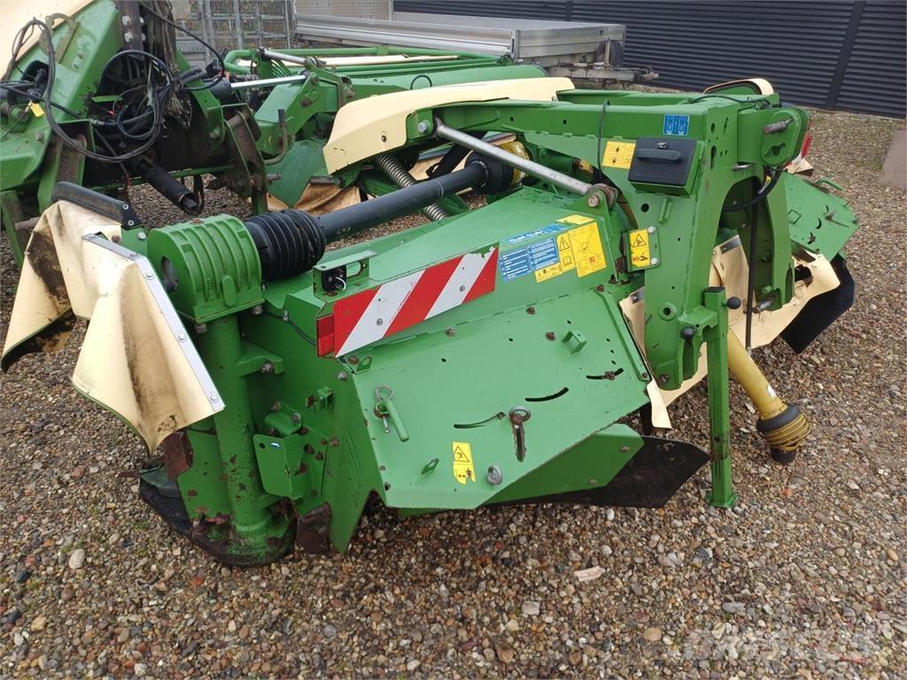 Krone B1000CV معدات حصد