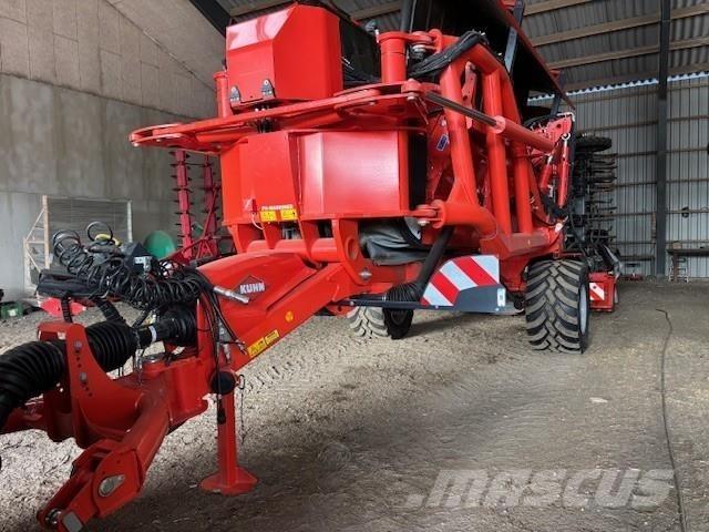 Kuhn FC 13460 RA معدات حصد