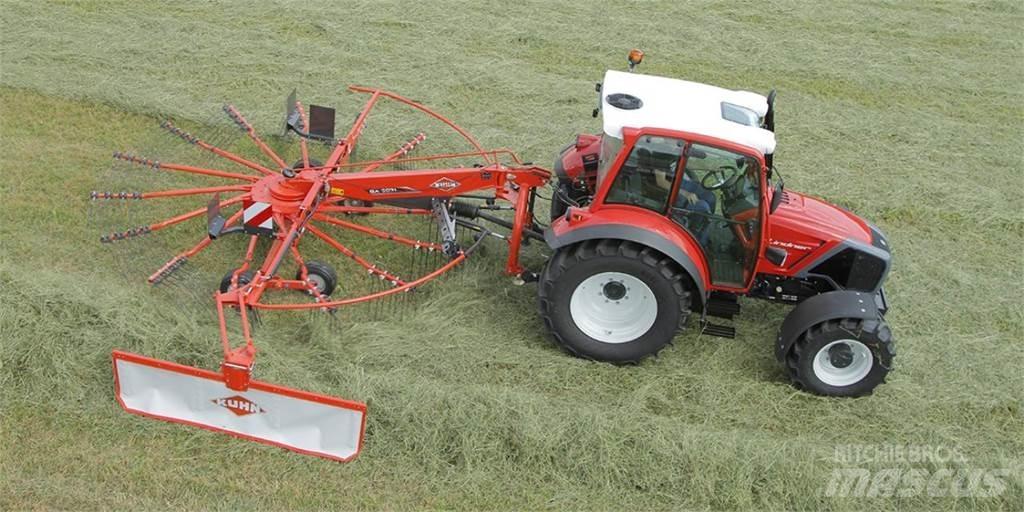 Kuhn GA 4431GM مكابس وميبسات التبن