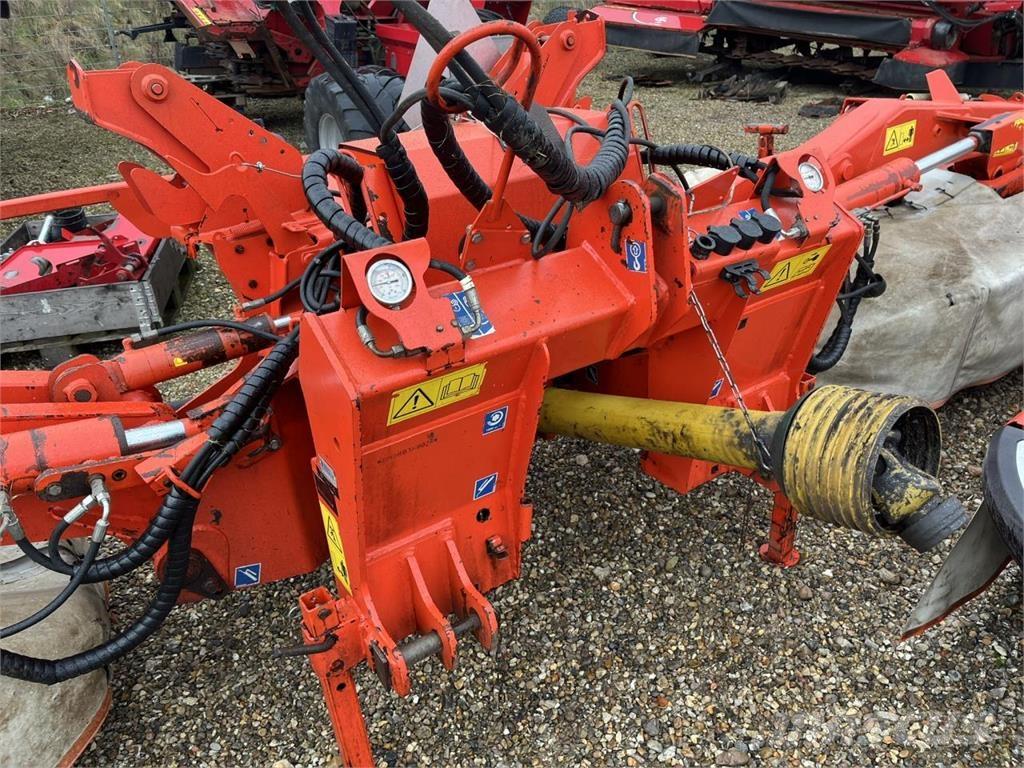 Kuhn GMD 883 معدات حصد