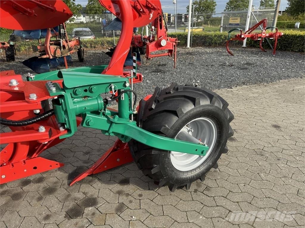 Kverneland 3300S محاريث عكسية