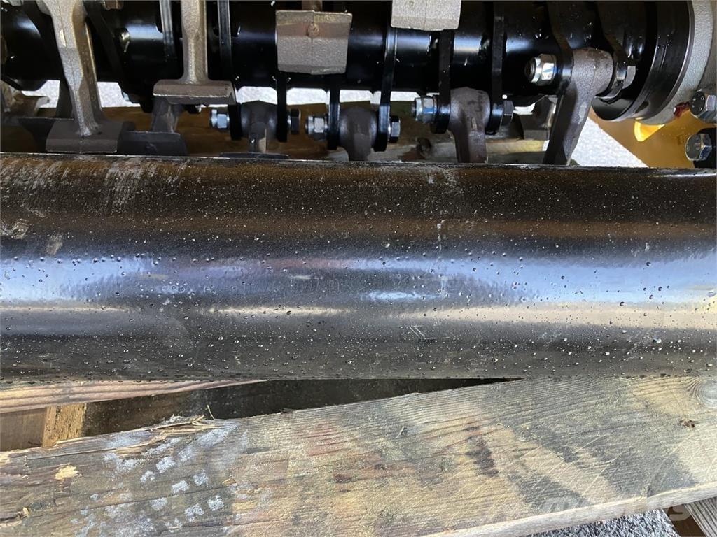 McConnel PA5155 قواطع التحوط