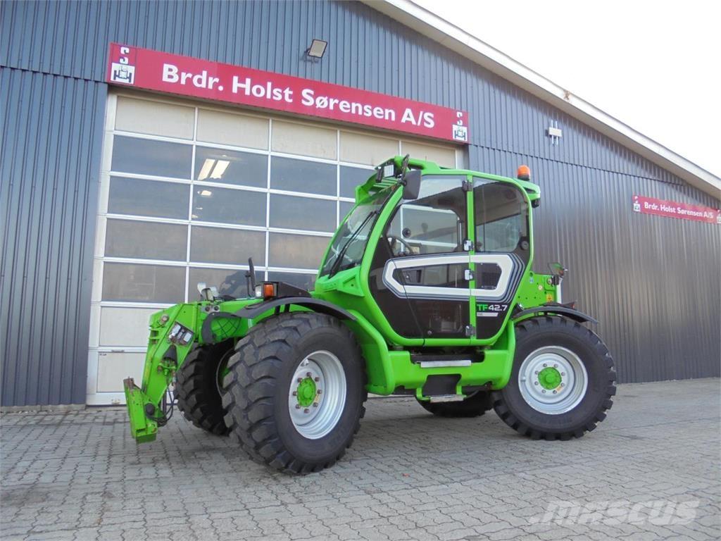 Merlo TF42.7-156 مناولات متداخلة