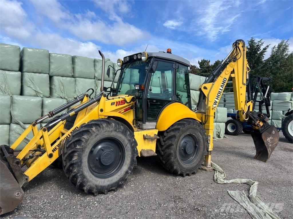 New Holland  لوادر ذات جرافات عكسية