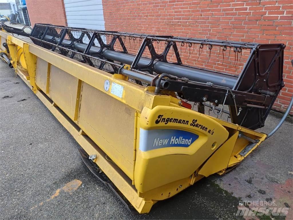 New Holland 30 X رؤوس الحصادات الدراسات