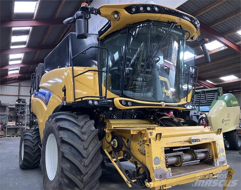 New Holland CR9.80 حصادات
