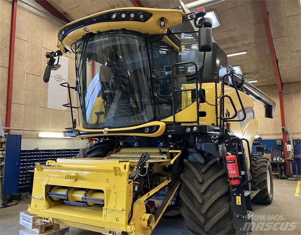 New Holland CR9.80 حصادات