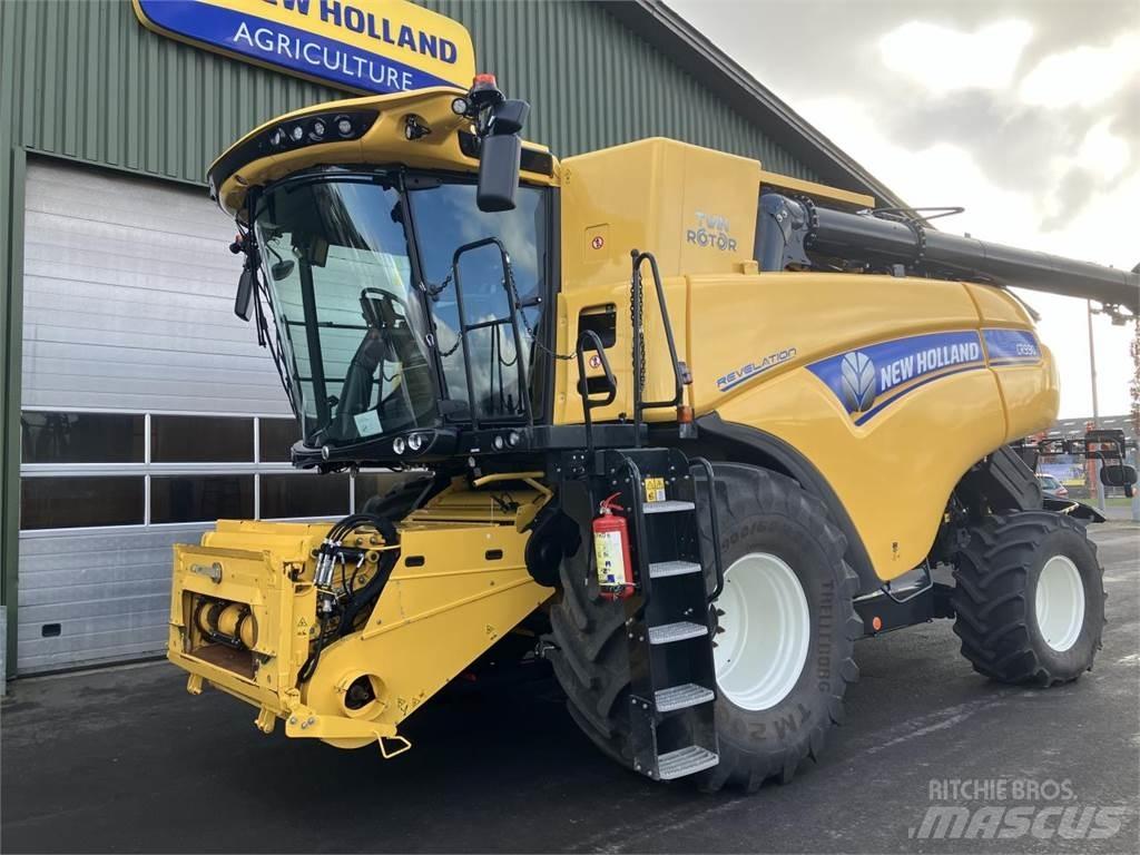 New Holland CR9.90 حصادات