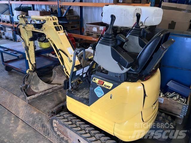 New Holland E09SR حفارات صغيرة أقل من 7 طن (حفارات صغيرة)