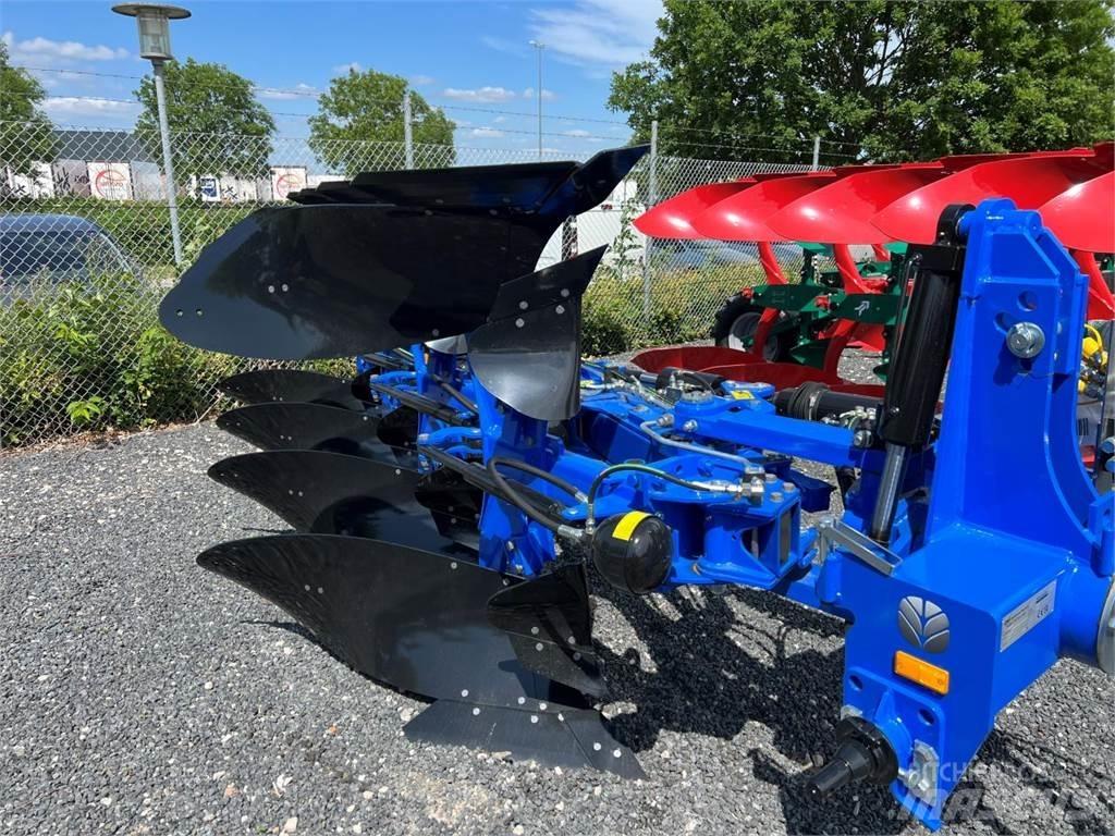 New Holland PHVH4 محاريث عكسية