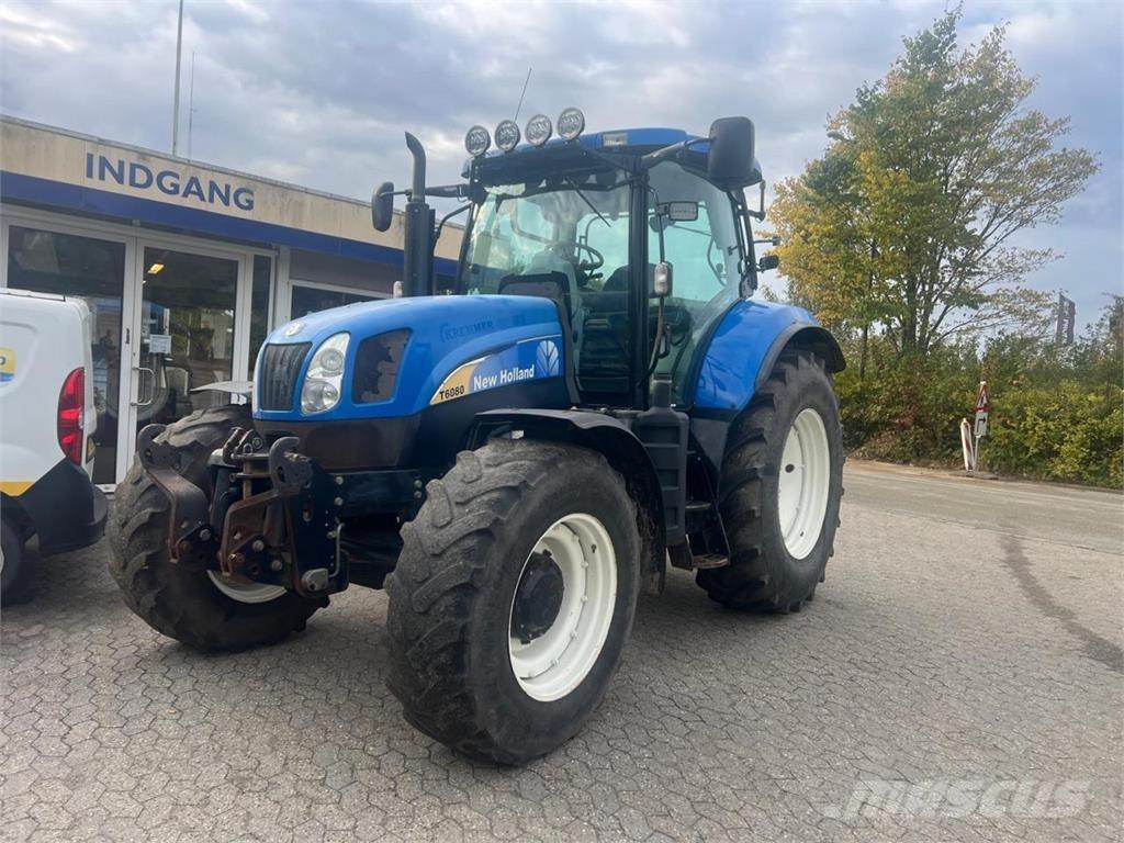 New Holland T6080 الجرارات