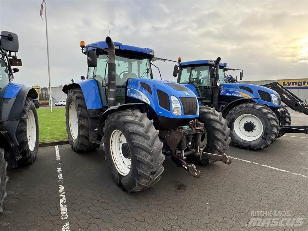 New Holland T7550 الجرارات