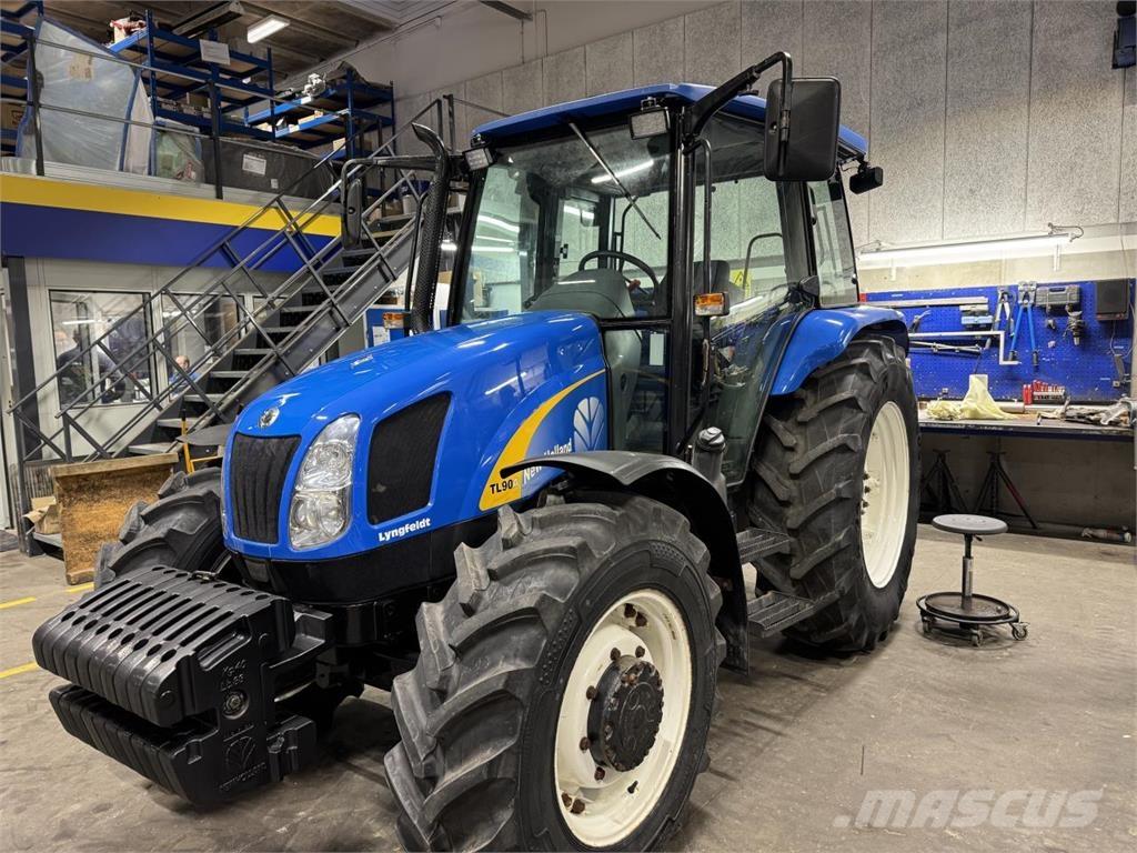 New Holland TL90A الجرارات