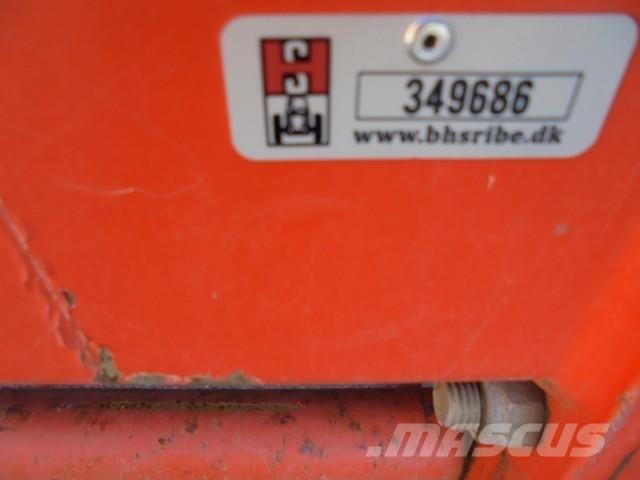 Nordsten NS 3040 مثاقيب مدمجة