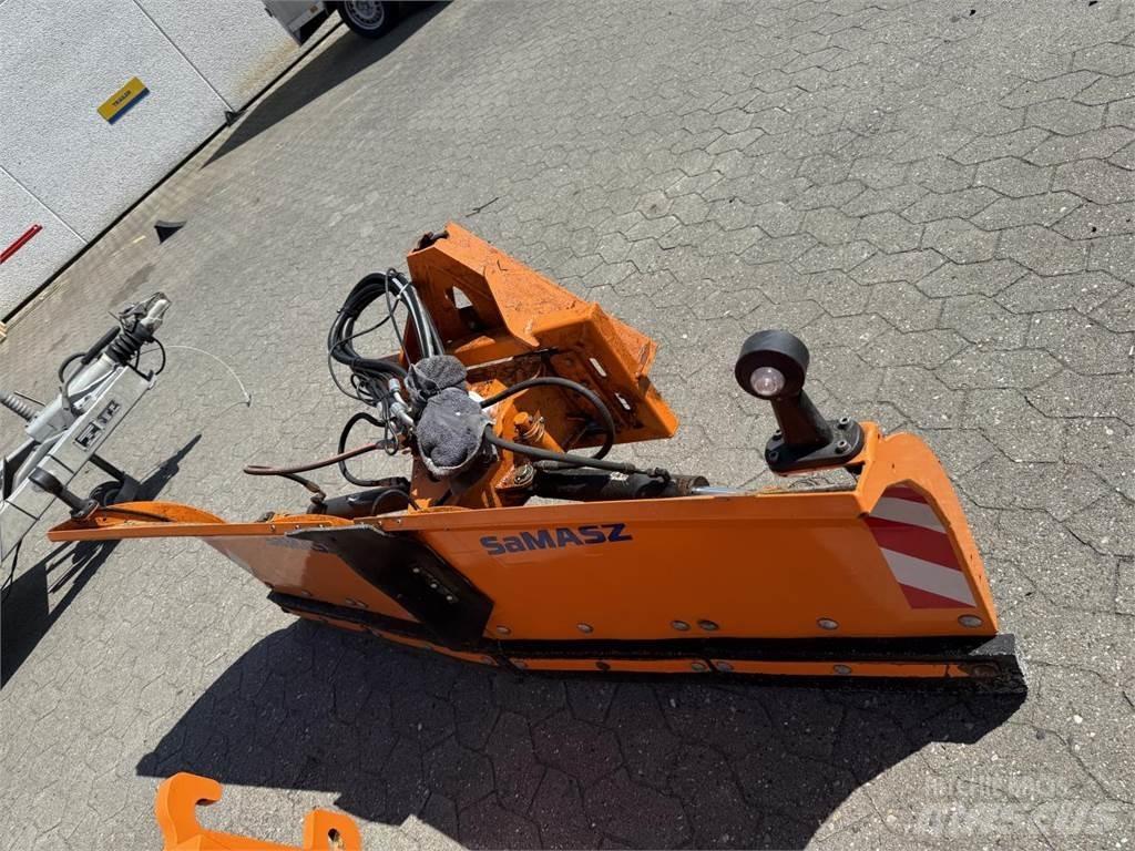 Samasz PSV181 حراثات ونصول الجليد