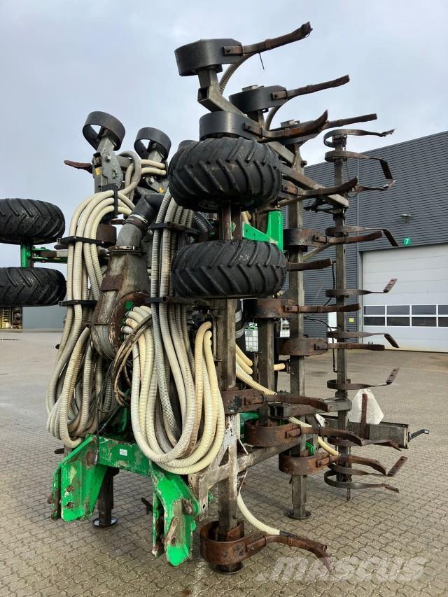 Samson CMX 8,6 معدات رش أسمدة