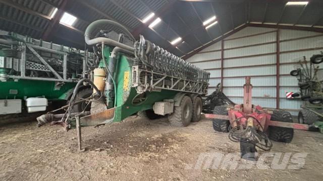 Samson PG 20 صهاريج الملاط