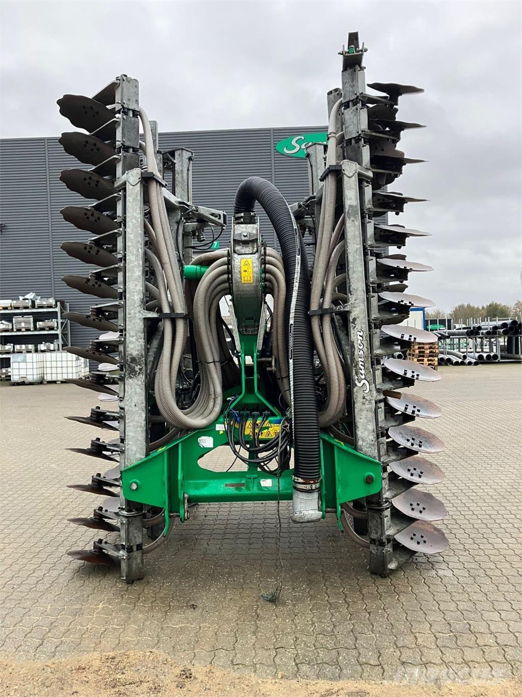 Samson SD II 700 معدات رش أسمدة