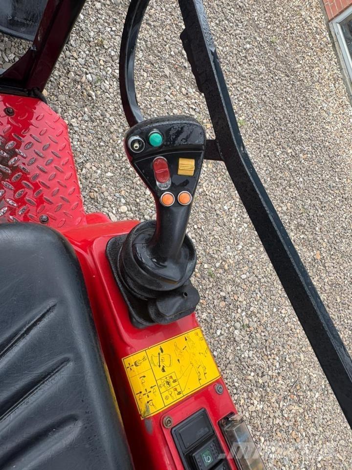 Schäffer 2345T لوادر صغيرة
