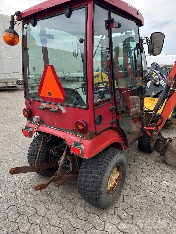 Shibaura SX24 جرارات مدمجة
