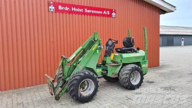 Striegel 300 لوادر صغيرة