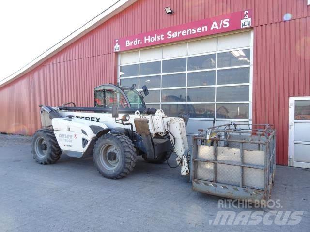 Terex 4514 مناولات متداخلة