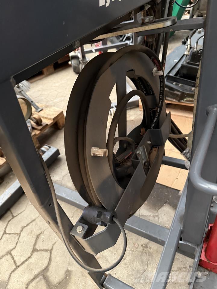 Timan FSA 12000 ناقلات الأدوات