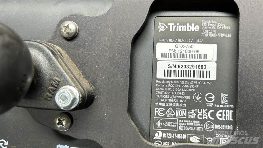Trimble GFX-750 النظام العالمي لتحديد المواقع GPS