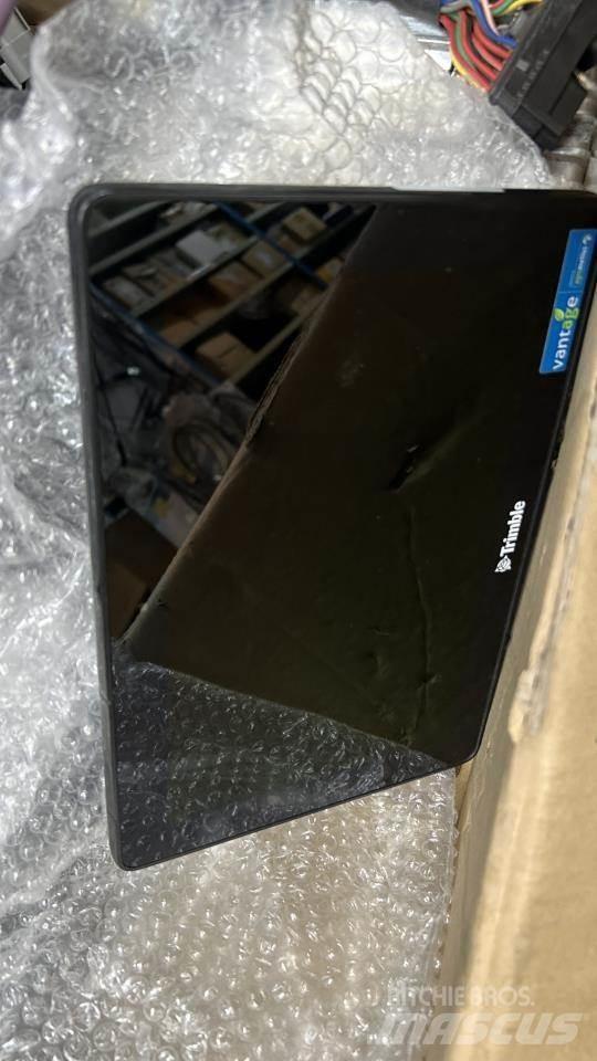 Trimble GFX-750 النظام العالمي لتحديد المواقع GPS