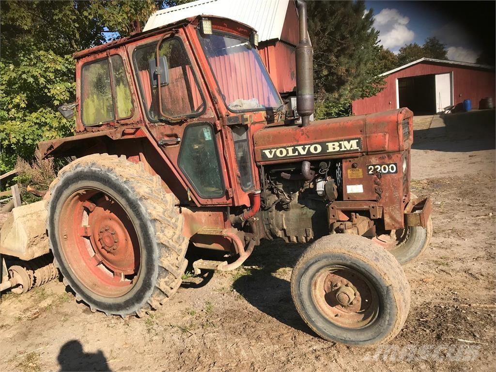 Volvo 2200 الجرارات