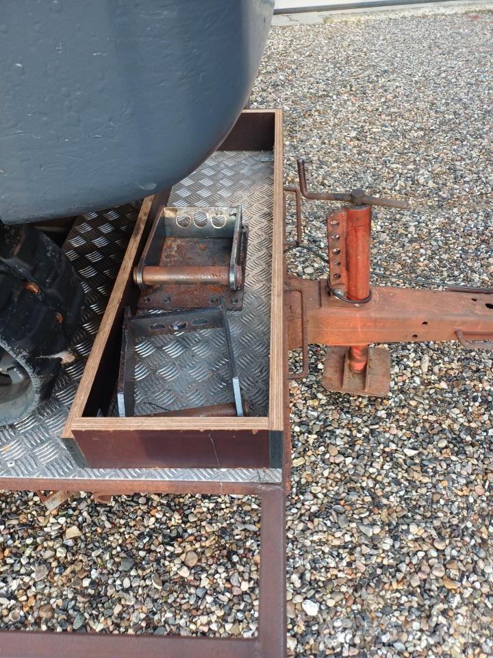 Volvo EC 15 حفارات صغيرة أقل من 7 طن (حفارات صغيرة)