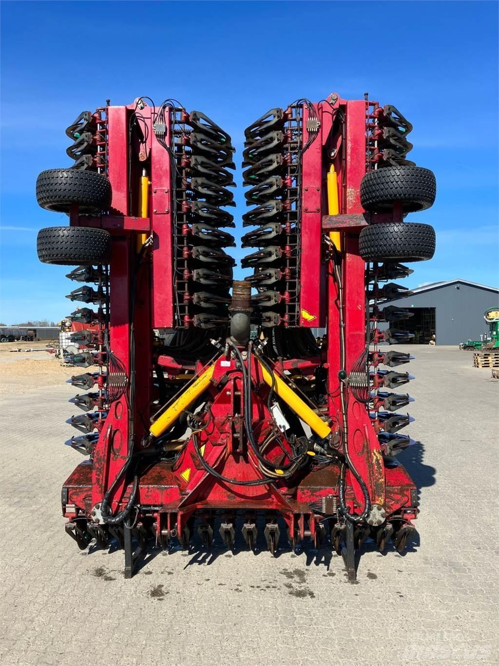 Vredo 12 معدات رش أسمدة