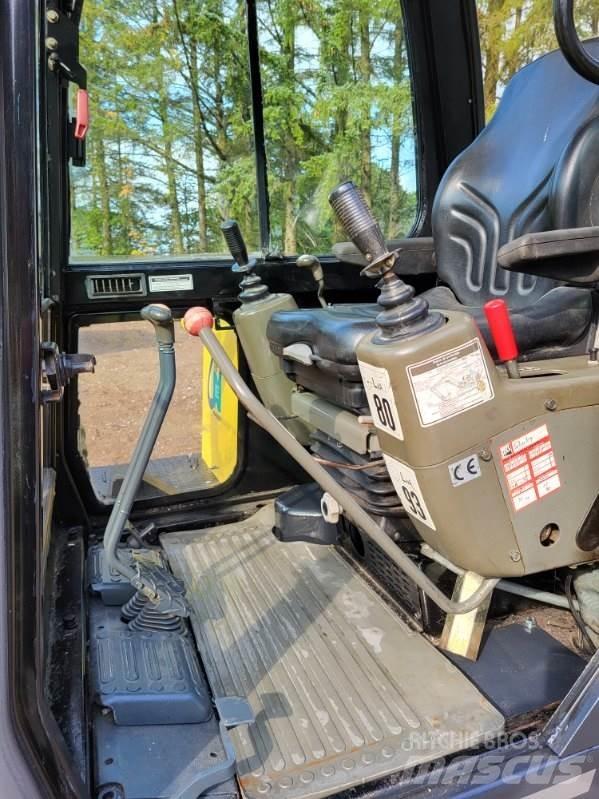 Yanmar B50 حفارات صغيرة أقل من 7 طن (حفارات صغيرة)
