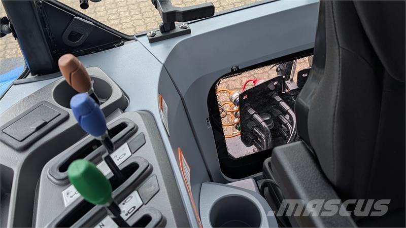 Solis 60 الجرارات