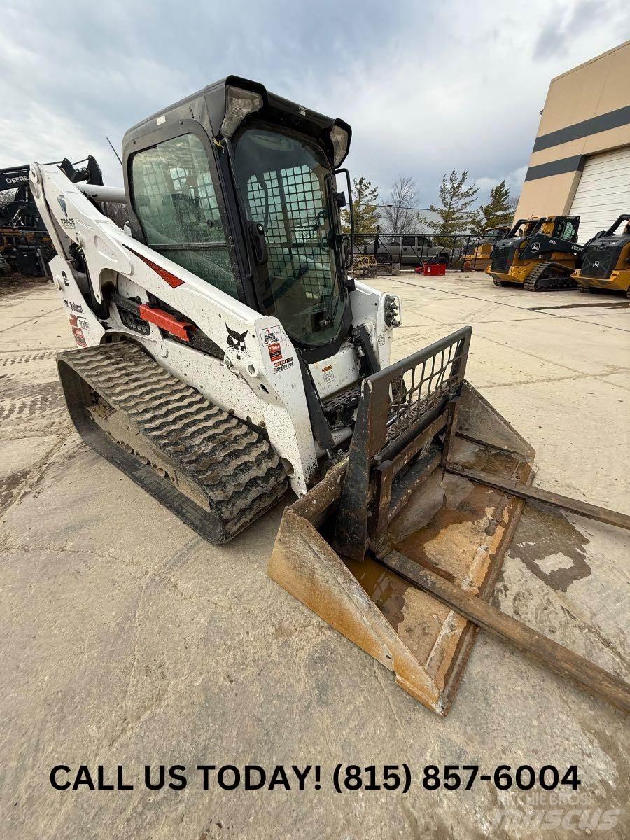 Bobcat T740 لوادر صغيرة