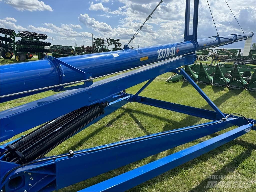 Brandt 1370XL مقطورة حبوب