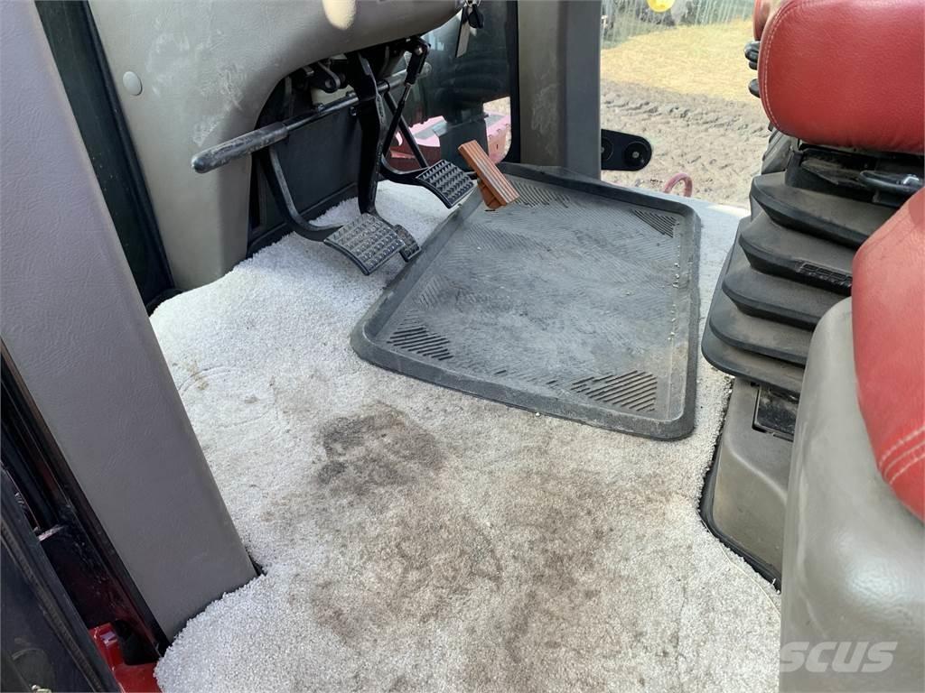 Case IH 580 الجرارات