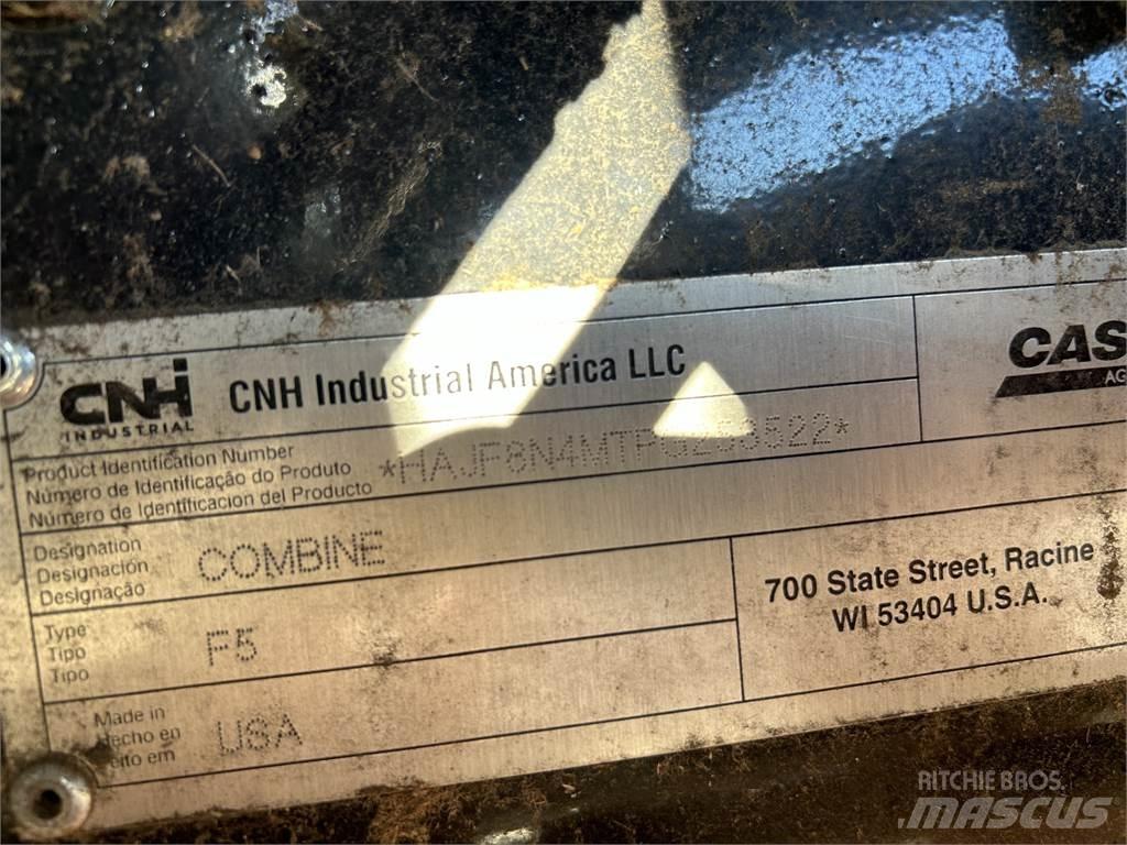 Case IH 8250 حصادات