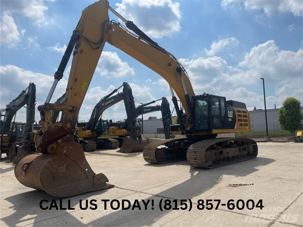 CAT 349E L حفارات زحافة