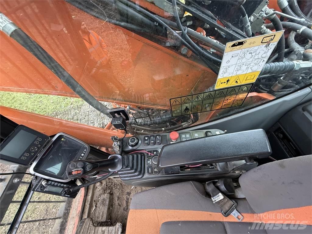 Doosan 225 حفارات