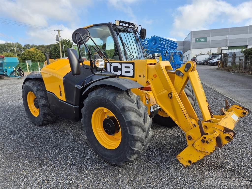 JCB 531-70 معدات مناولة لأغراض الزراعة
