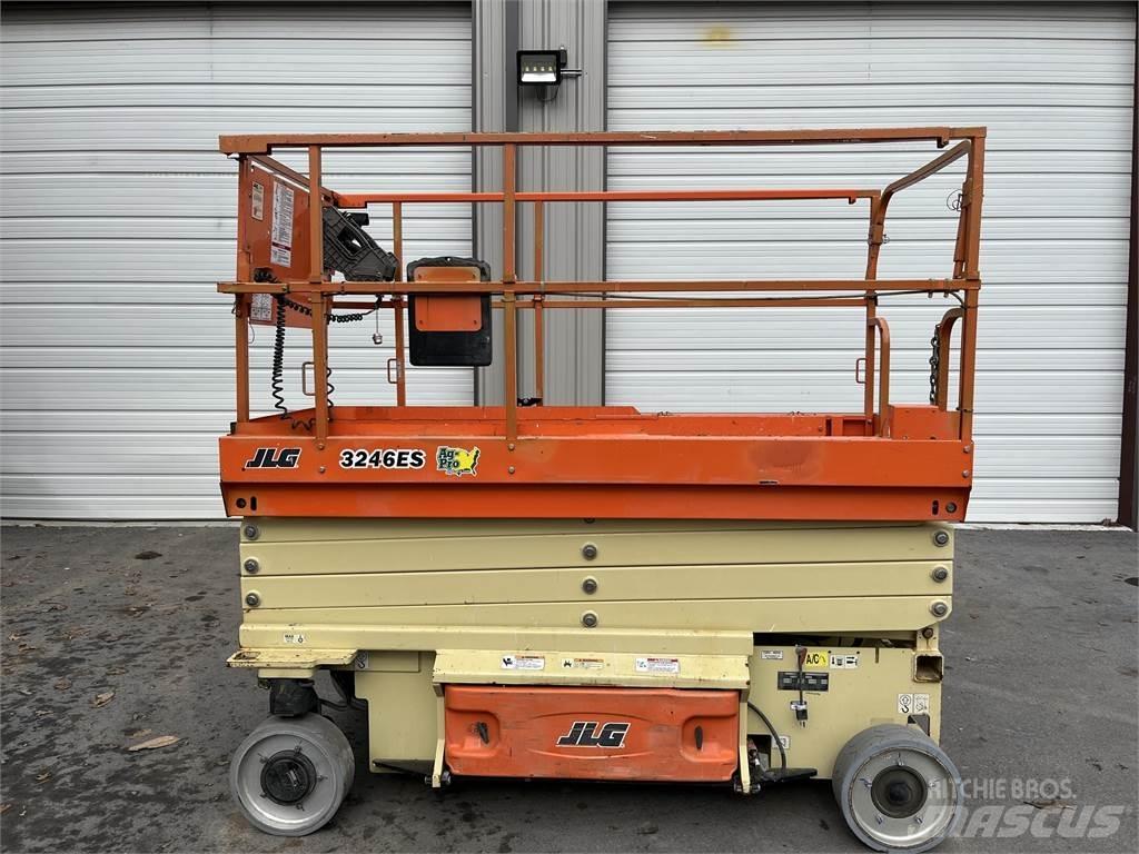 JLG 3246ES رافعات أخرى