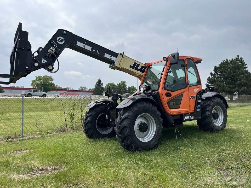 JLG 823 مناولات متداخلة