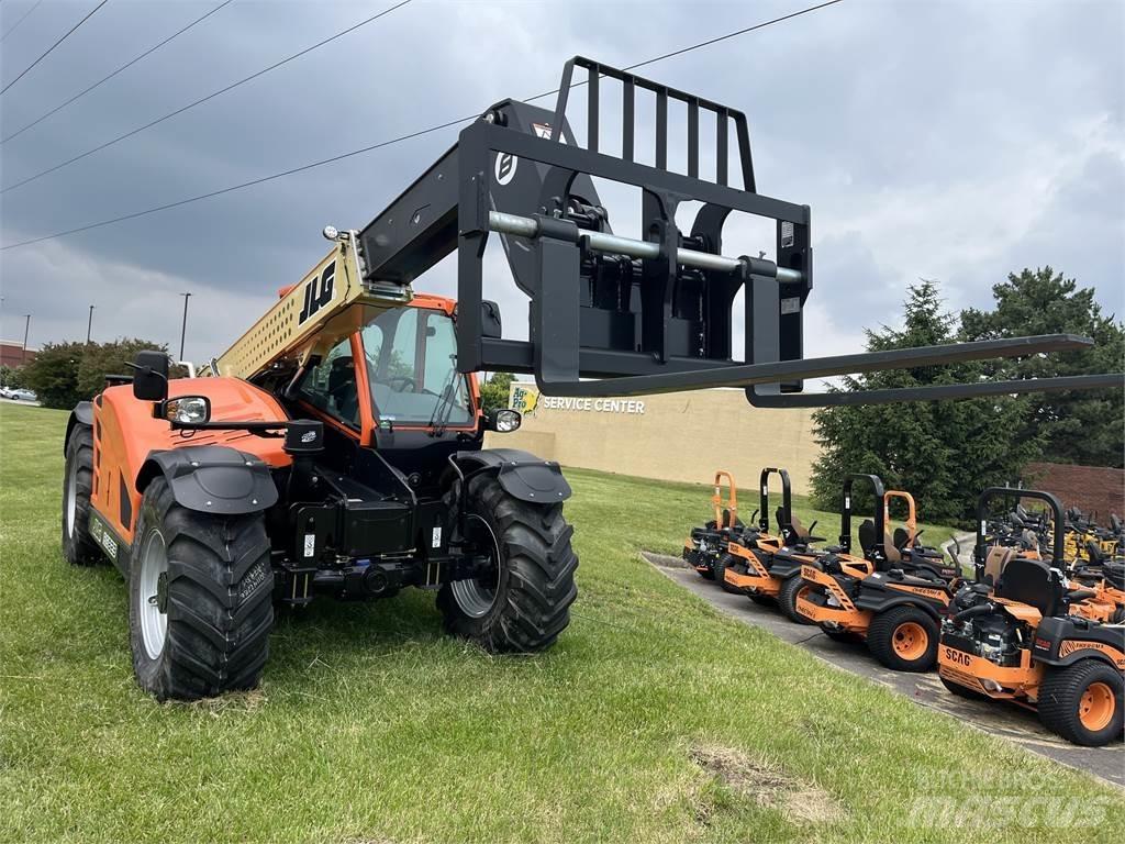 JLG 823 مناولات متداخلة