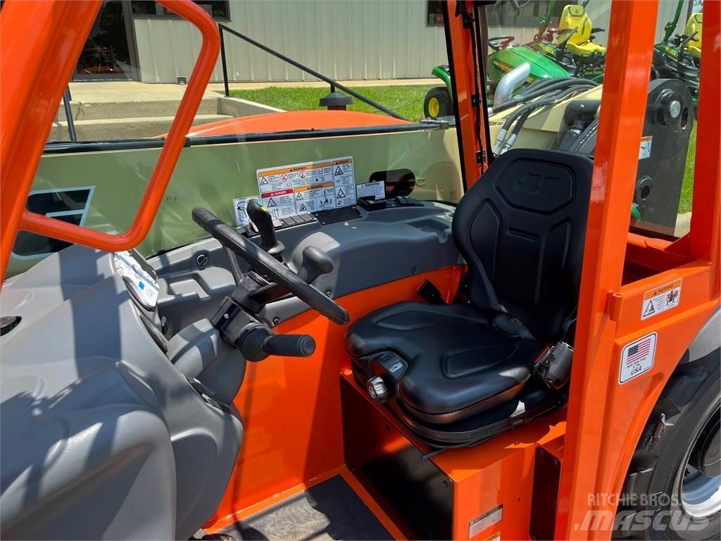 JLG G5-18A مناولات متداخلة