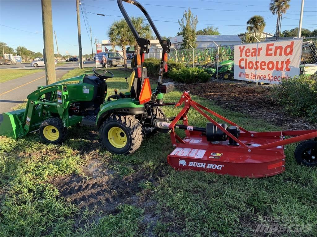 John Deere 1023E جرارات مدمجة