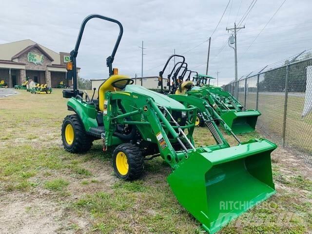 John Deere 1023E جرارات مدمجة