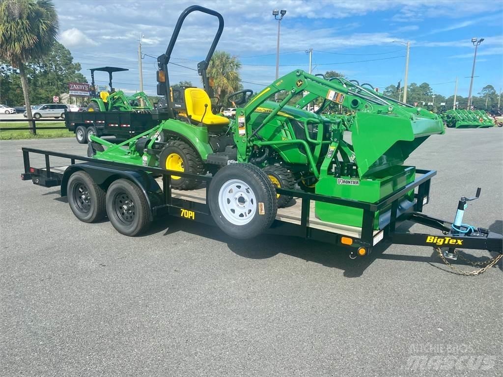 John Deere 1023E جرارات مدمجة