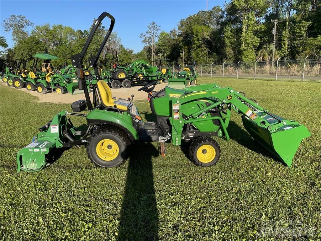 John Deere 1023E جرارات مدمجة